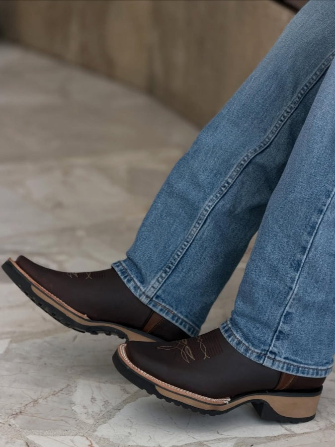 Men's Retro Embroidered Western Cowboy Boots